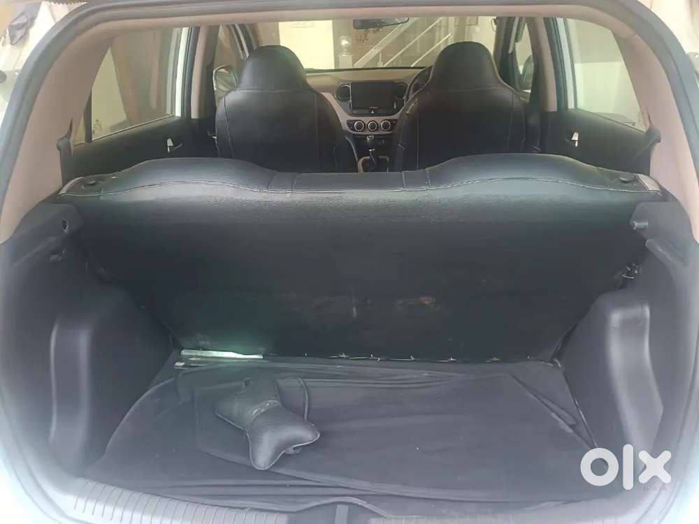 Hyundai I10 Sportz 2016 Variant Good Condition
