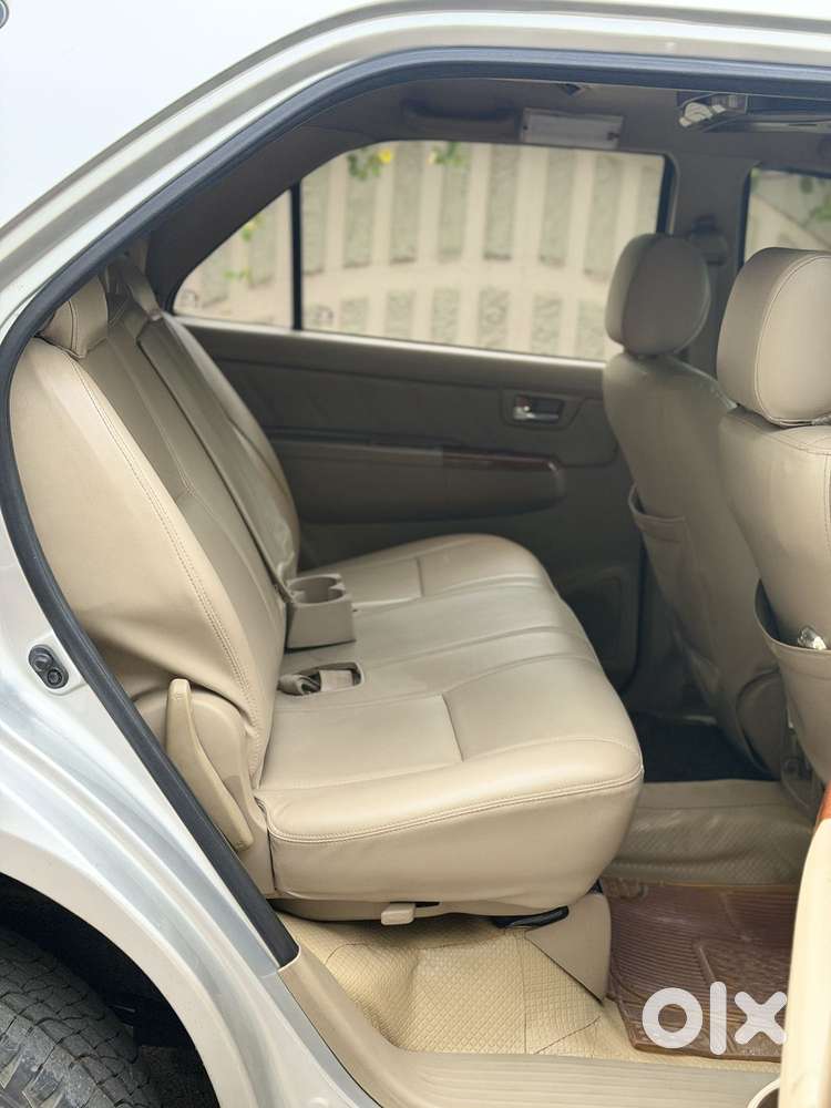 Toyota Fortuner 3.0 4x4 Manual, 2010, Diesel