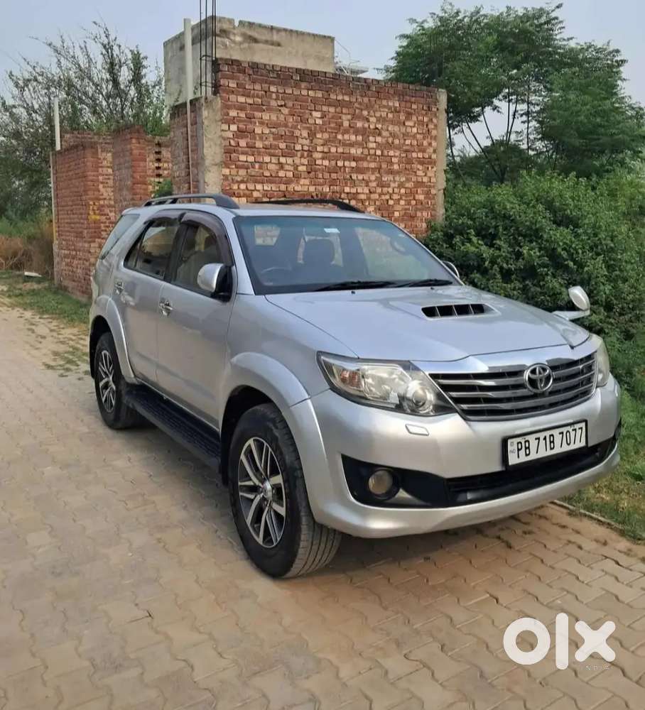 Toyota Fortuner Automatic 4×2