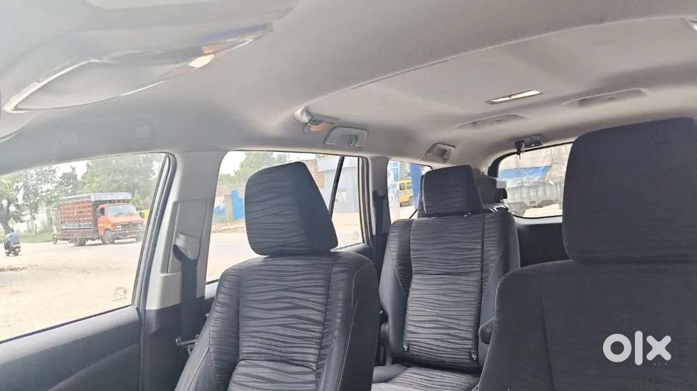 Toyota Innova Crysta Vx Mt 2018