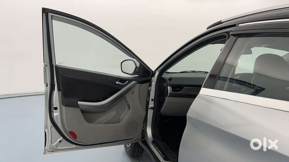 Tata Nexon 1.2 Revotron Xz Plus, 2018, Petrol