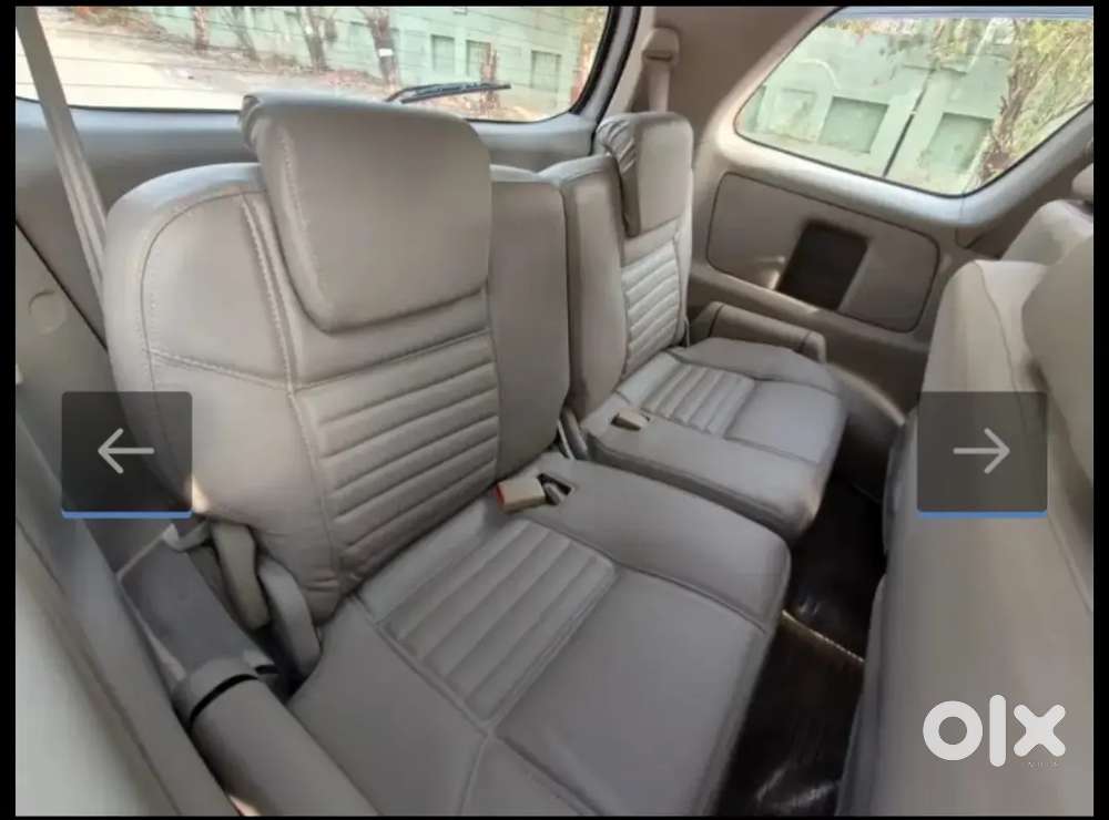 Toyota Innova 2.5 V 2011