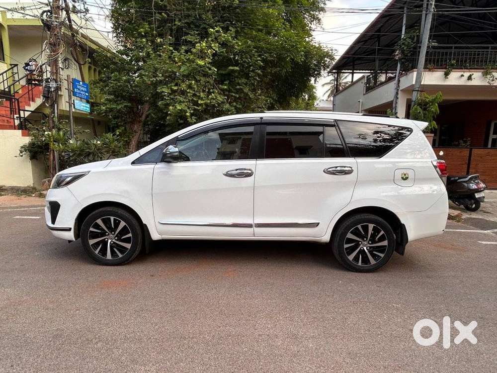 Toyota Innova Crysta 2.4 Z 7 Str, 2021, Diesel