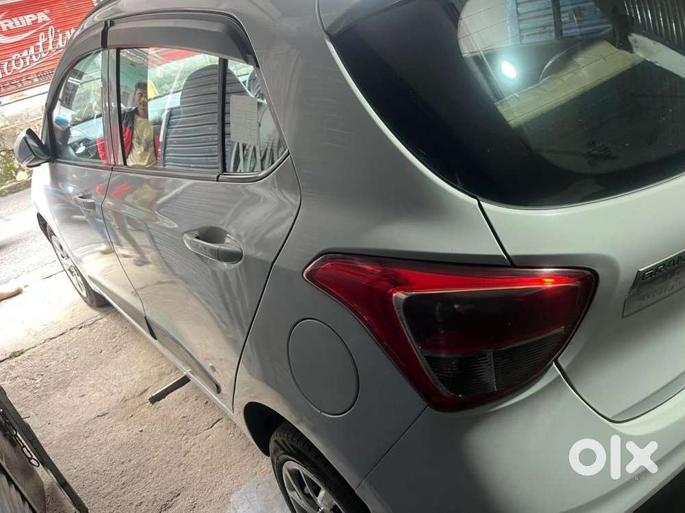 Hyundai Grand I10 2018 Petrol Well Maintained