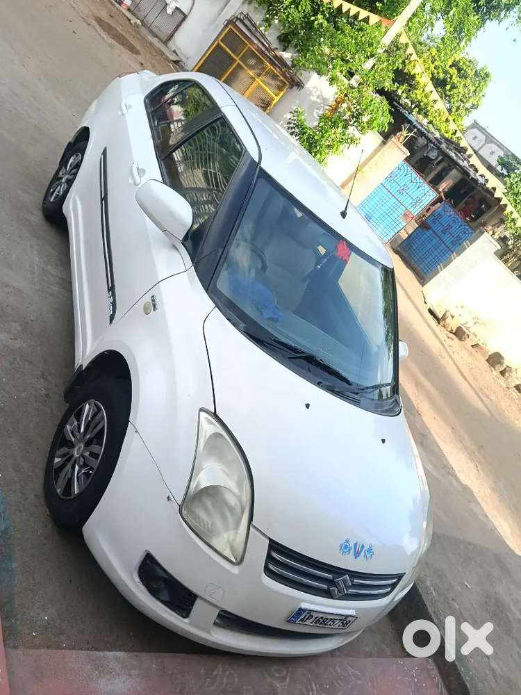Maruti Suzuki Swift Dzire 2011