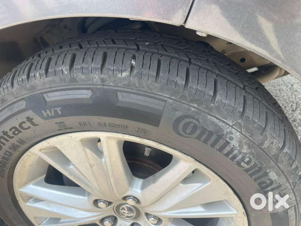 Toyota Innova Crysta 2017