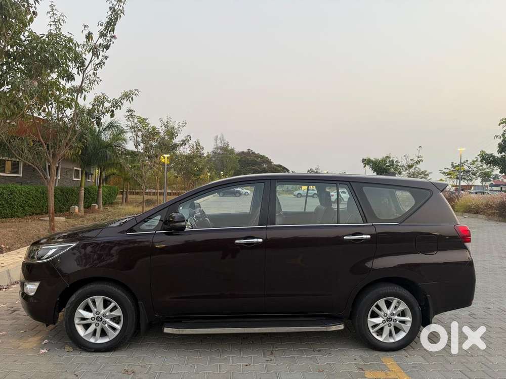 Toyota Innova Crysta 2.4 G Mt 8s, 2018, Diesel