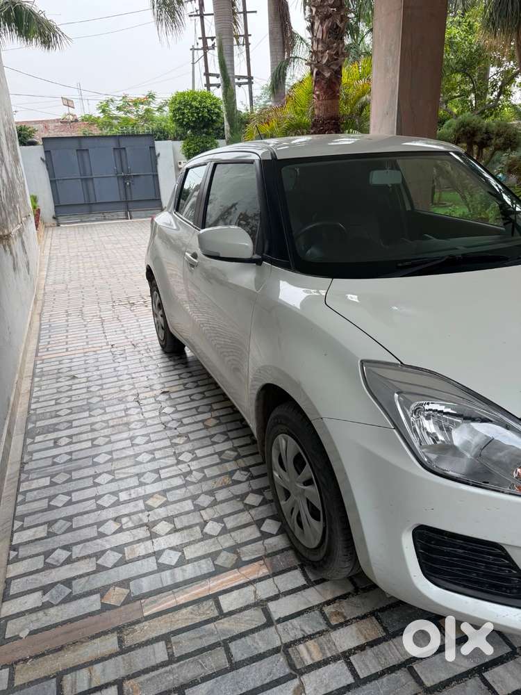 Maruti Suzuki New-gen Swift 2023 Petrol Well Maintained