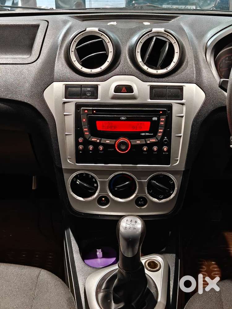 Ford Figo 2012-2015 Petrol Zxi, 2013, Petrol