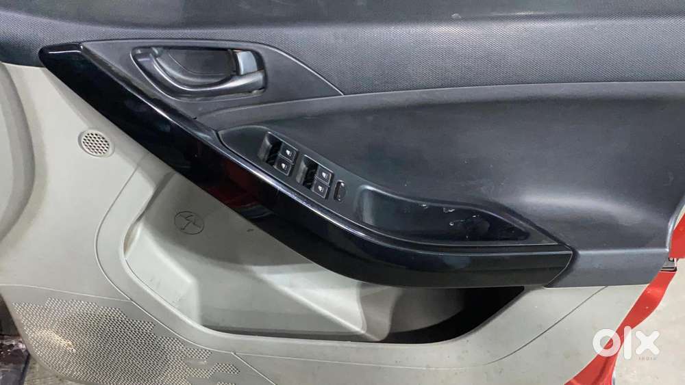 Tata Nexon 1.5 Revotorq Xm, 2018, Diesel