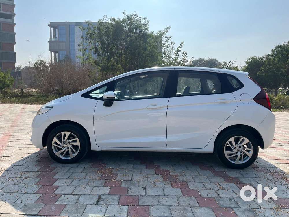 Honda Jazz V Cvt, 2017, Petrol