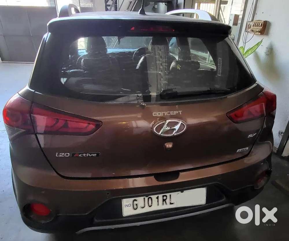 I20 Active Top Model