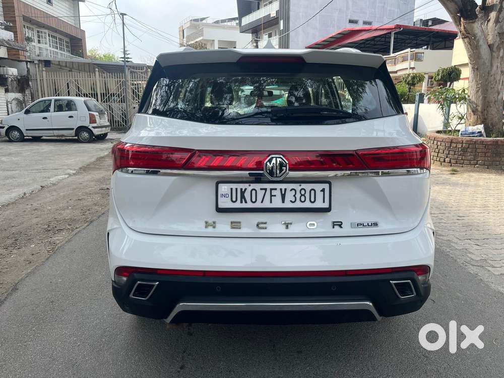 Mg Hector Plus Savvy Pro 1.5 Turbo Petrol Cvt 7 Str, 2024, Petrol