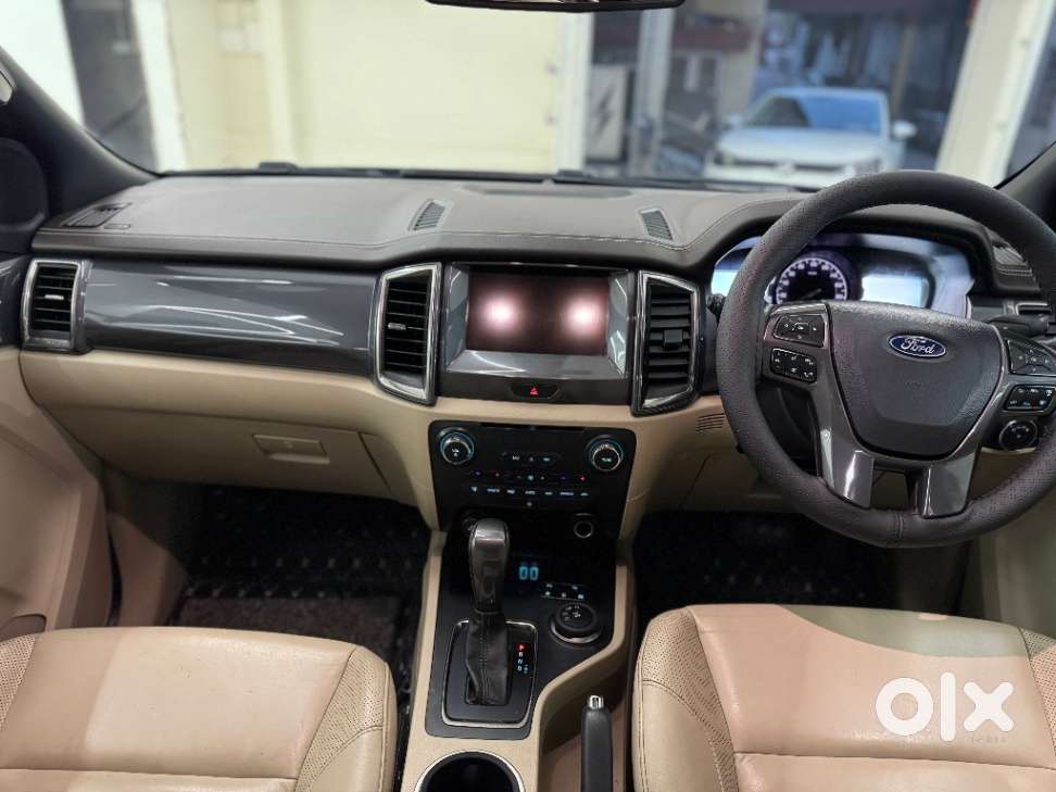 Ford Endeavour 3.2 Titanium At 4x4, 2017, Diesel
