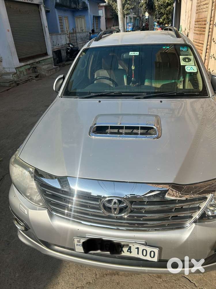 Toyota Fortuner 2014 Diesel 70000 Km Driven