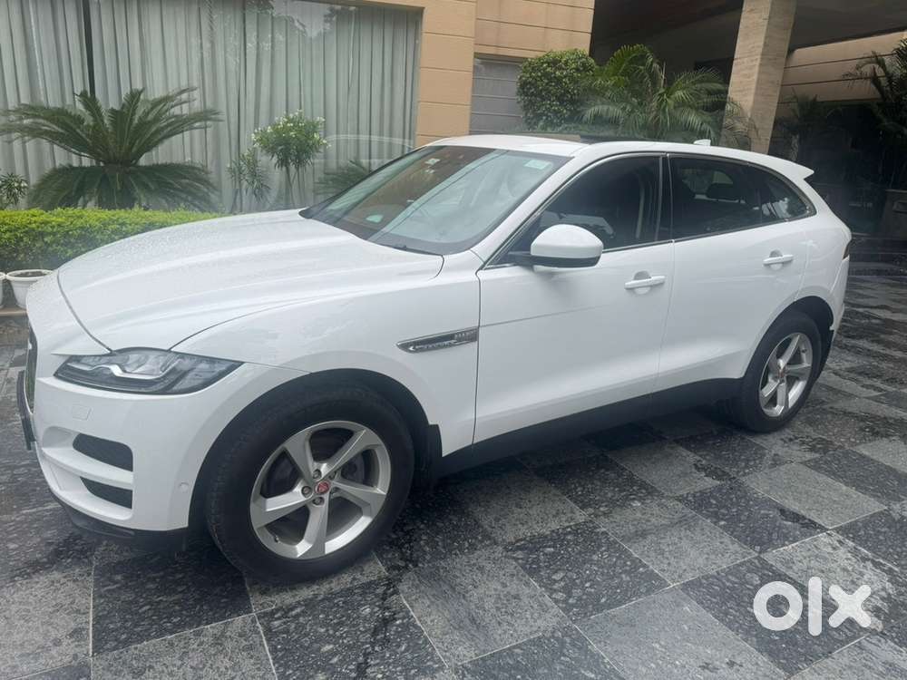 Jaguar F-pace 2019 Diesel 57500 Km Driven