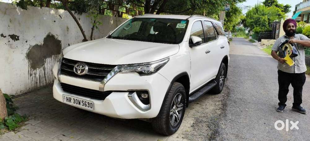 Toyota Fortuner 4x2 Mt 2.8 Diesel, 2020, Diesel