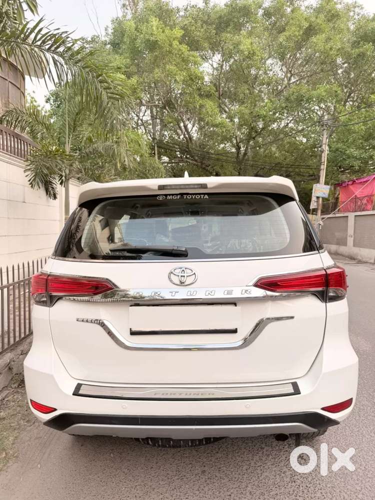 Toyota Fortuner 4x2 At, 2018, Diesel