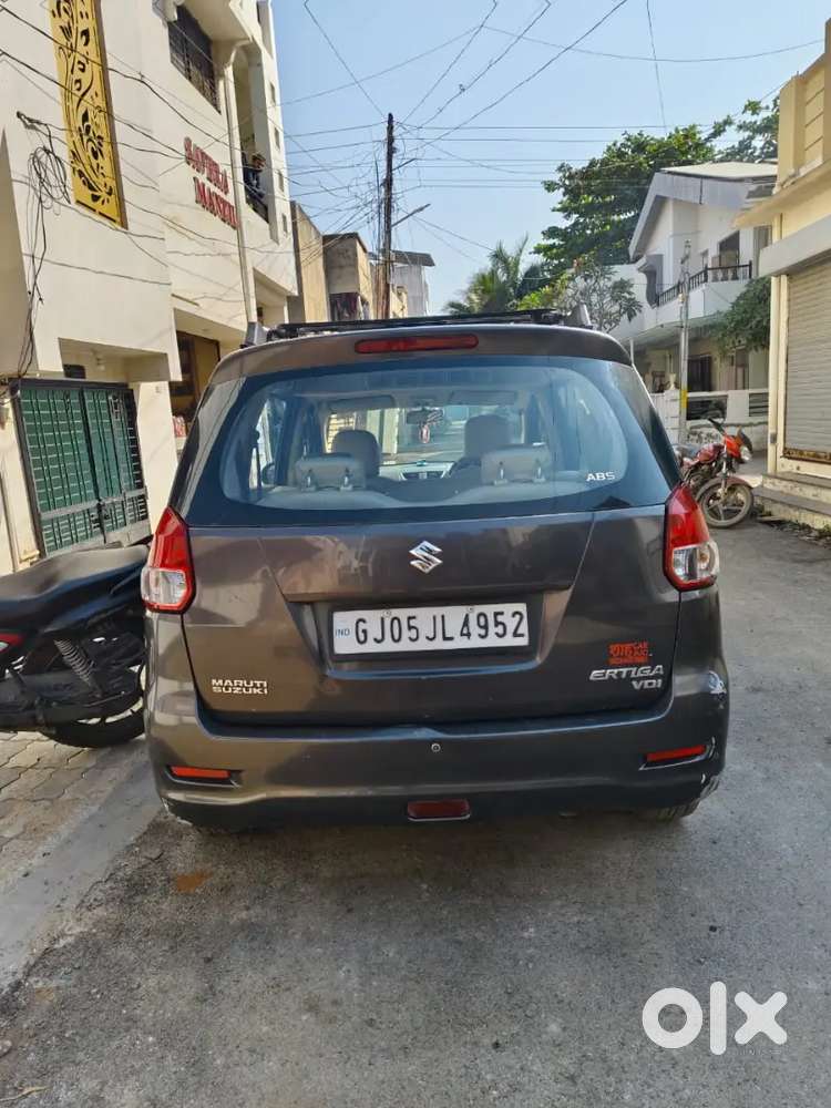 Maruti Suzuki Ertiga Diesel Manual 2015