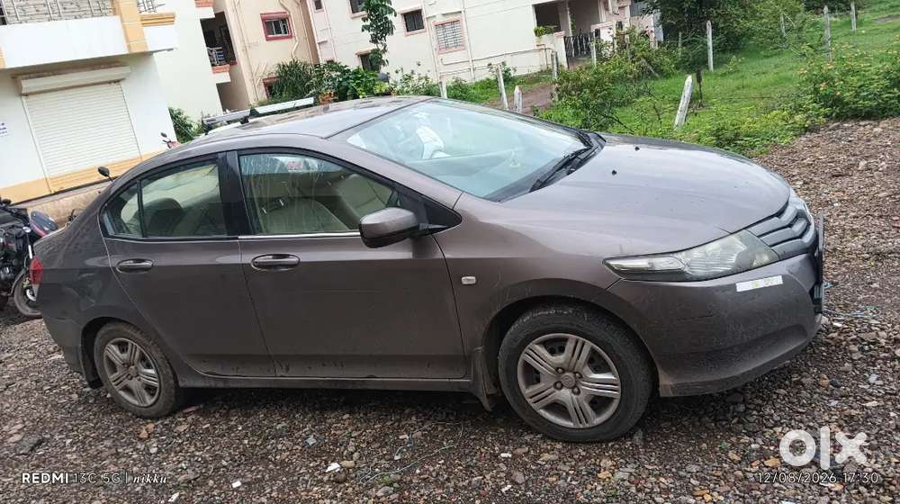 Honda City At Petrol 2011