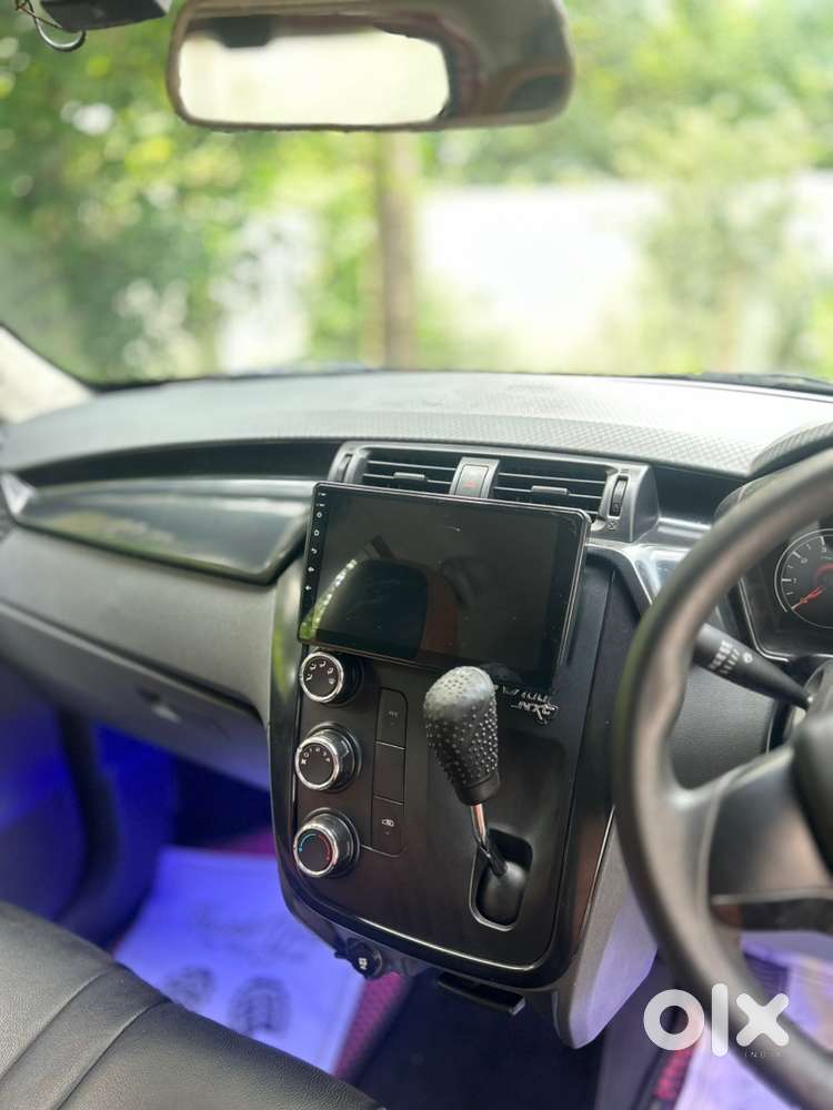 Mahindra Kuv100 Nxt 2018 Petrol Manual