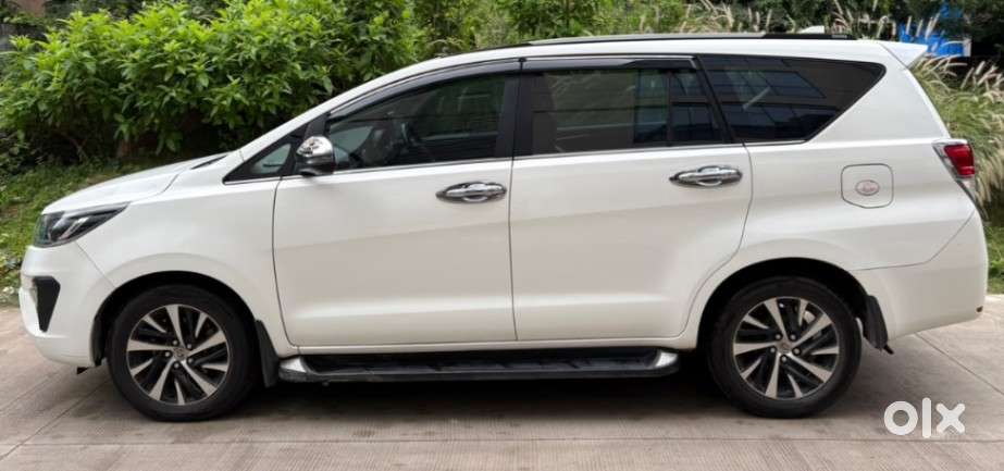 Toyota Innova Crysta 2.4 Z 7 Str, 2021, Diesel