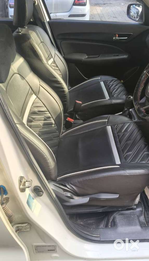 Maruti Suzuki Swift Vxi + Manual, 2023, Petrol