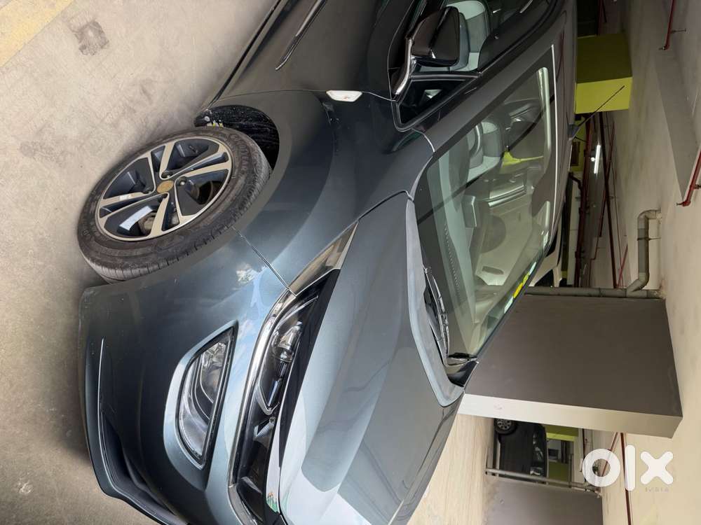 Tata Altroz Petrol 2022