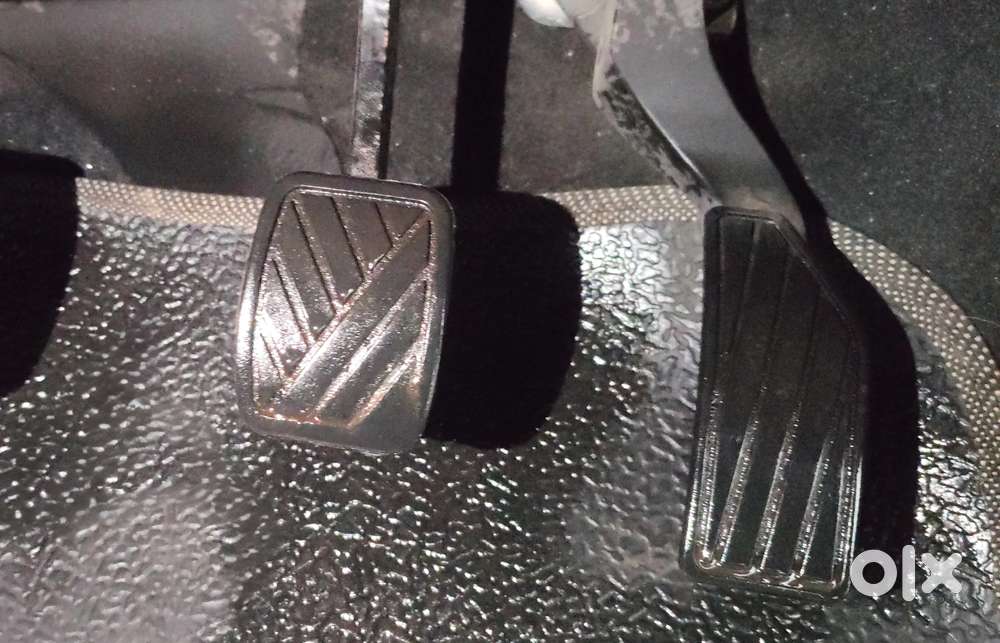 Maruti Suzuki Swift 2011-2014 Lxi, 2013, Petrol