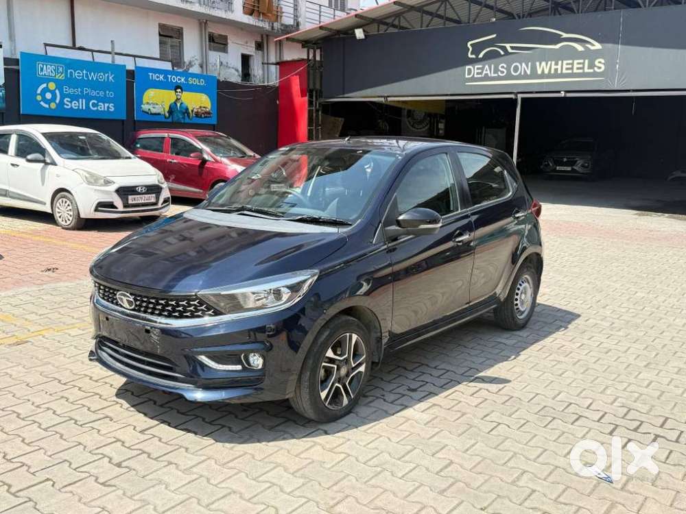 Tata Tiago, 2023, Petrol