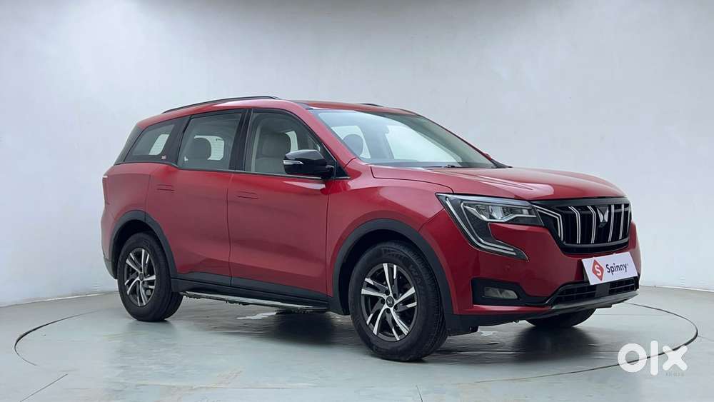 Mahindra Xuv700 2.0 Ax 5 Petrol At Str, 2022, Petrol