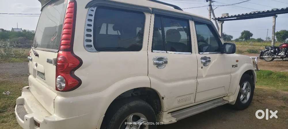 Scorpio M Hawak 2010