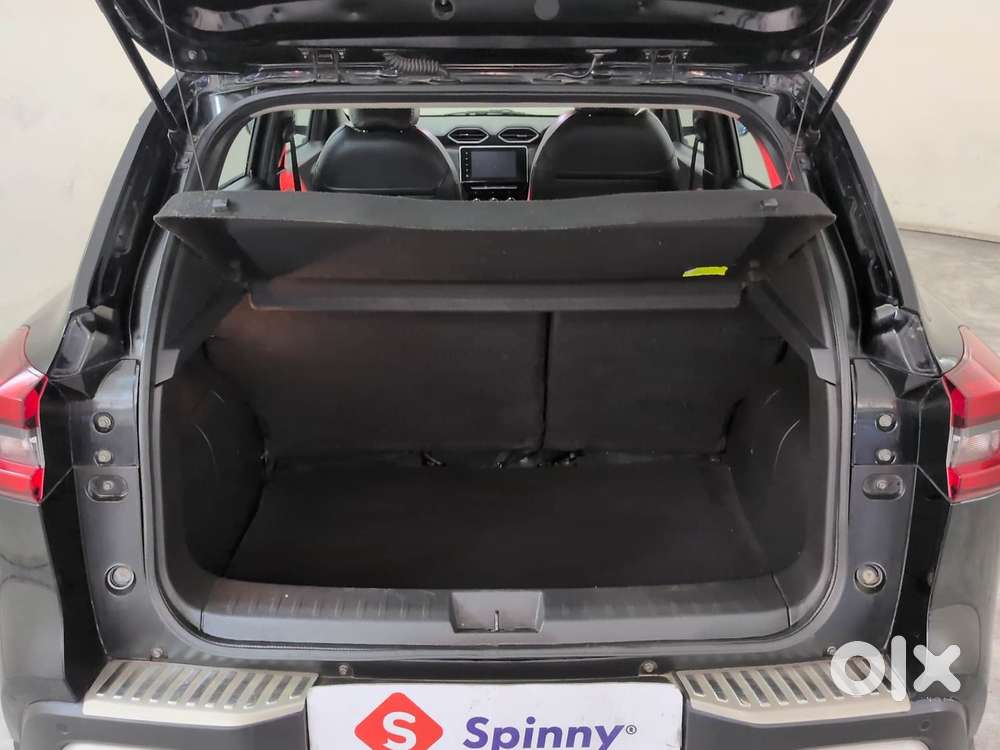 Nissan Magnite 1.0 Xv Premium Turbo Cvt, 2022, Petrol