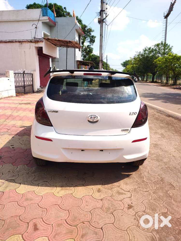 Hyundai I20 Sportz 1.2 Bs-iv, 2014, Petrol