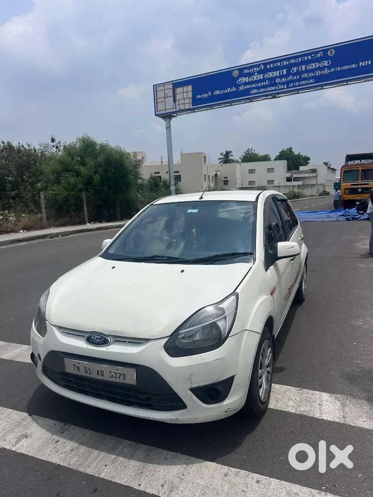 Ford Figo 2011 Petrol 80000 Km Driven
