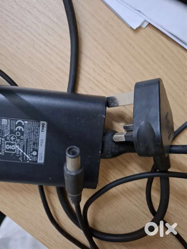 Dell 65 W charger