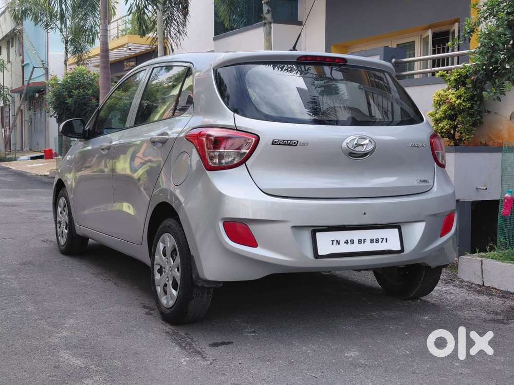 Hyundai Grand I10 Magna O At Petrol, 2016, Petrol