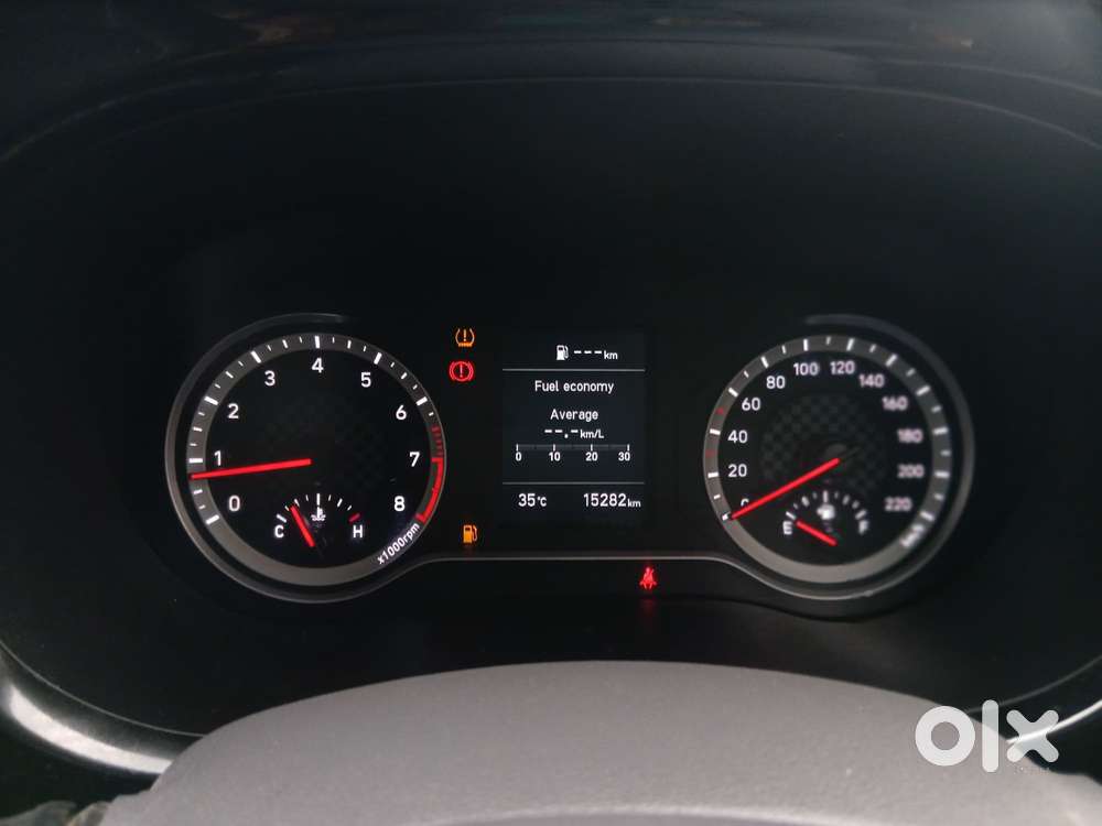 Hyundai Aura Sx 1.2 (o) Petrol, 2024, Petrol
