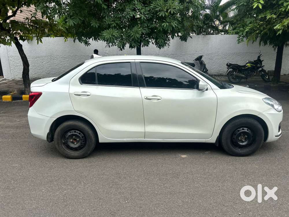 Maruti Suzuki Swift Dzire Vdi(o) Amt, 2017, Diesel
