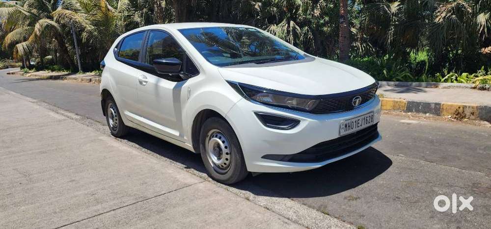 Tata Altroz 1.2 Xe, 2023, Petrol