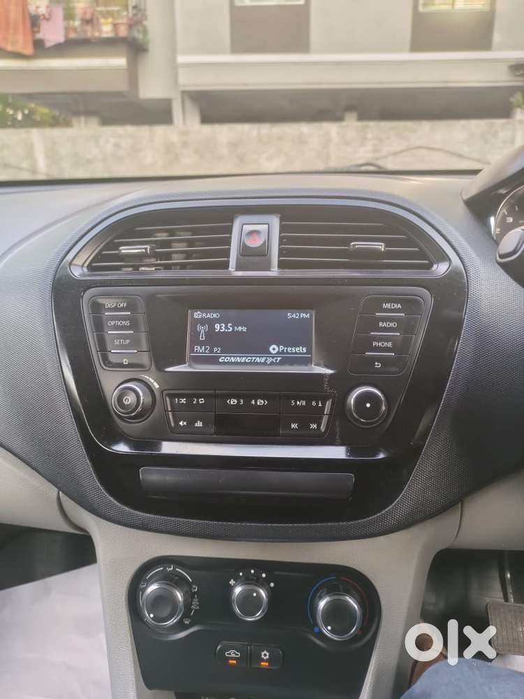 Tata Tiago Xza, 2020, Petrol
