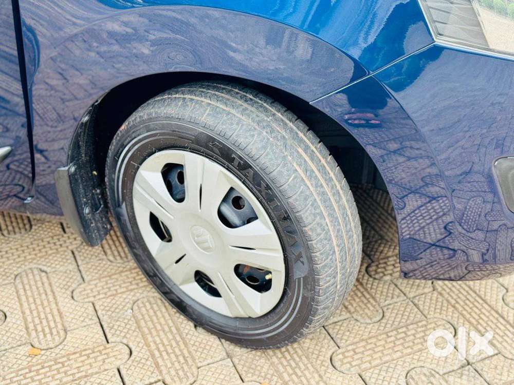 Maruti Suzuki Wagon R Vxi 1.0, 2018, Petrol