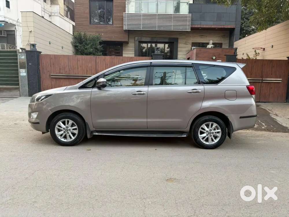 Innova Crysta Good Condition Gadi