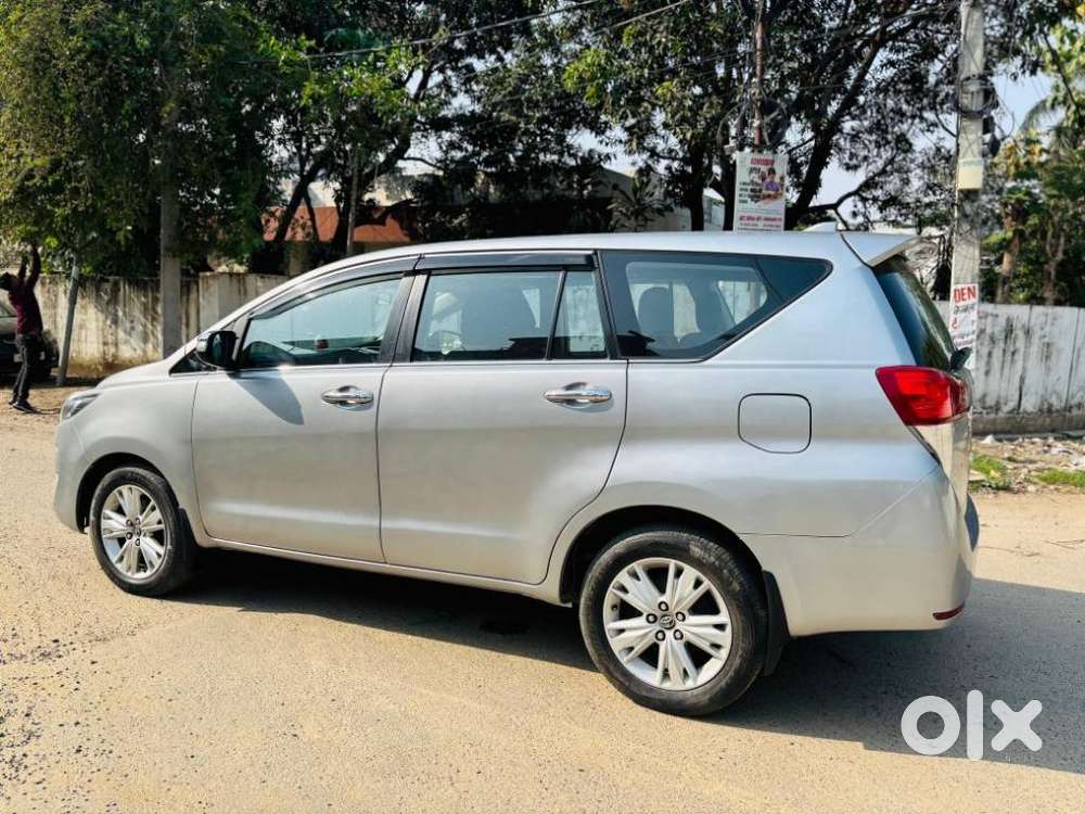 Toyota Innova Crysta 2.4 V, 2017, Diesel