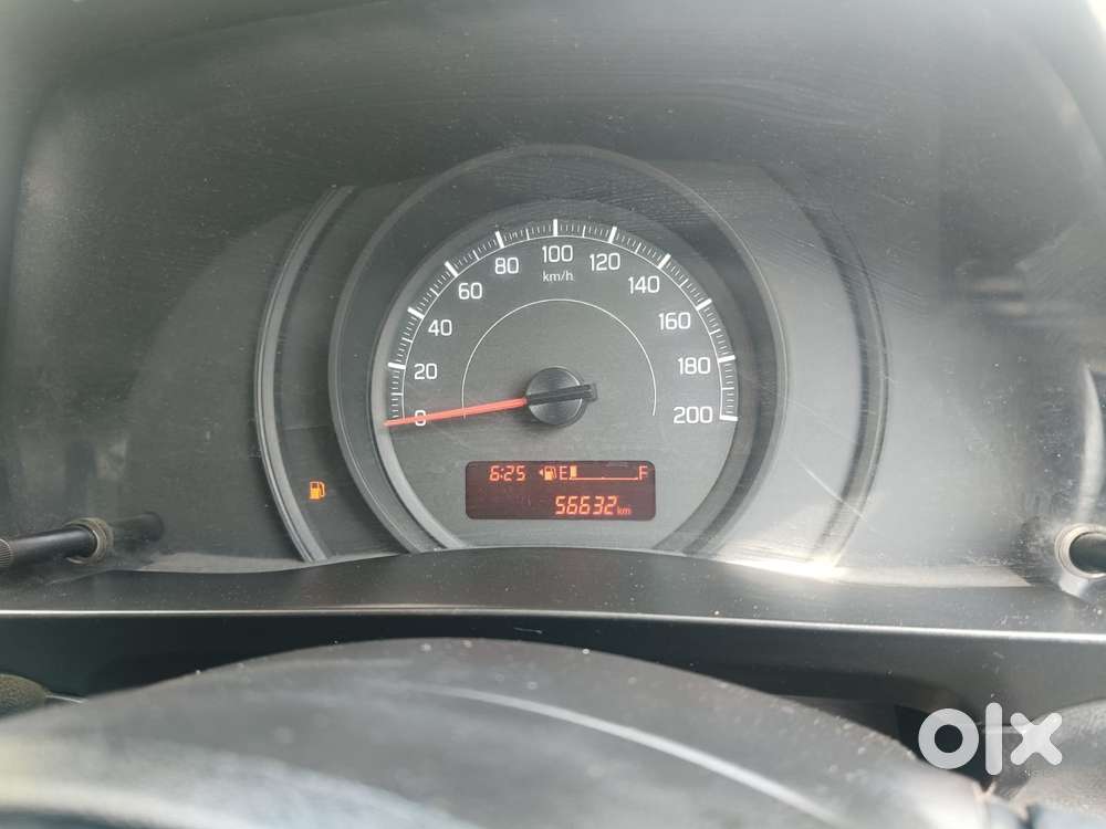 Maruti Suzuki Swift Lxi Optional-o, 2020, Petrol