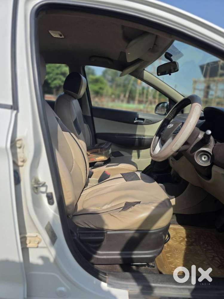 Hyundai I20 1.2 Sportz, 2012, Petrol
