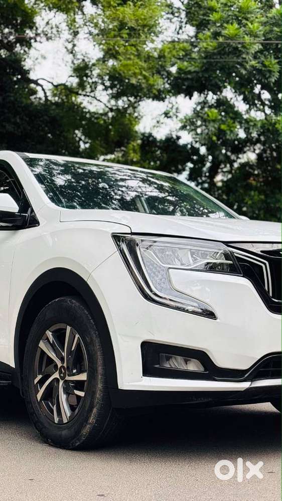 Mahindra Xuv700 2.2 Ax 5 Diesel At 7 Str, 2022, Diesel