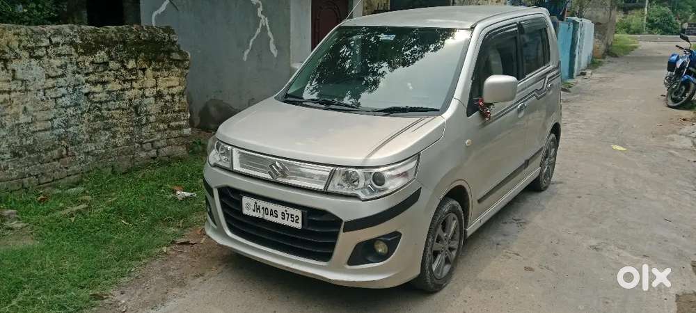Maruti Suzuki Wagon R Stingray 2015 Petrol Well Maintained