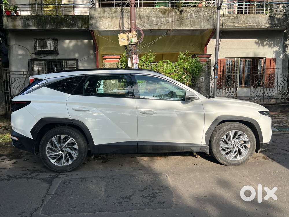 Hyundai Tucson 2.0 Signature 4wd Diesel At Dual Tone, 2022, Diesel