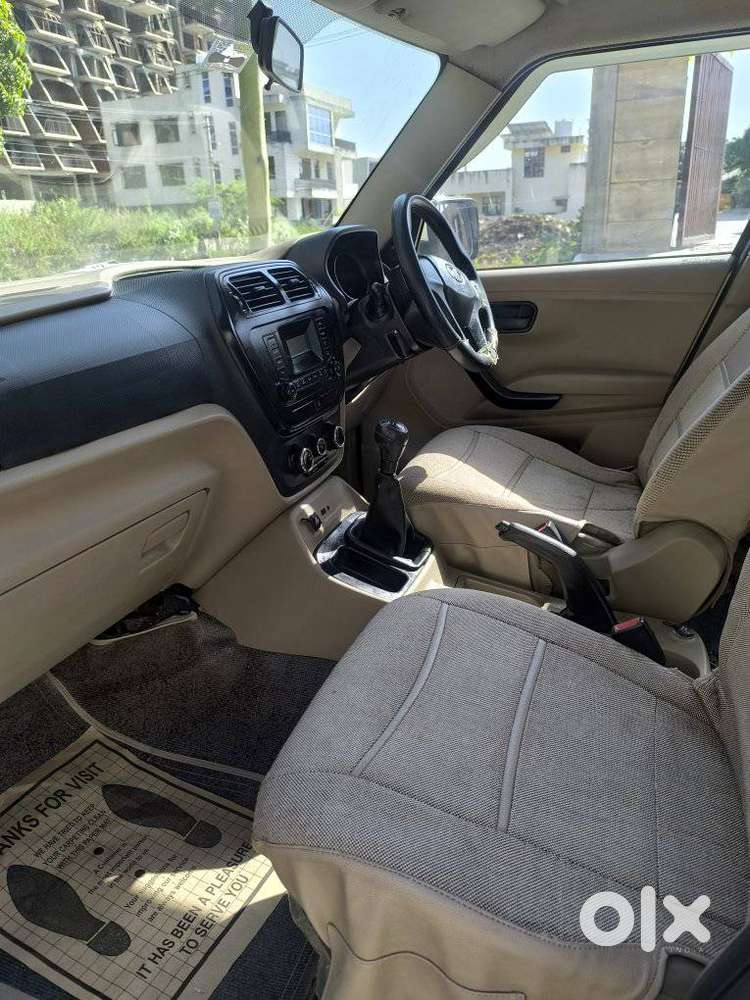 Mahindra Tuv 300 T6 Plus, 2017, Diesel